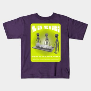 Alien Newbies - Yellow and White Kids T-Shirt